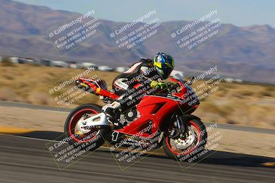 media/Dec-15-2023-Apex Assassins (Fri) [[91f19fb1c7]]/Trackday 2/Session 3 (Turns 16 and 17 Exit Speed)/